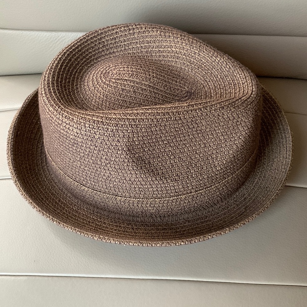 Fedora hat new